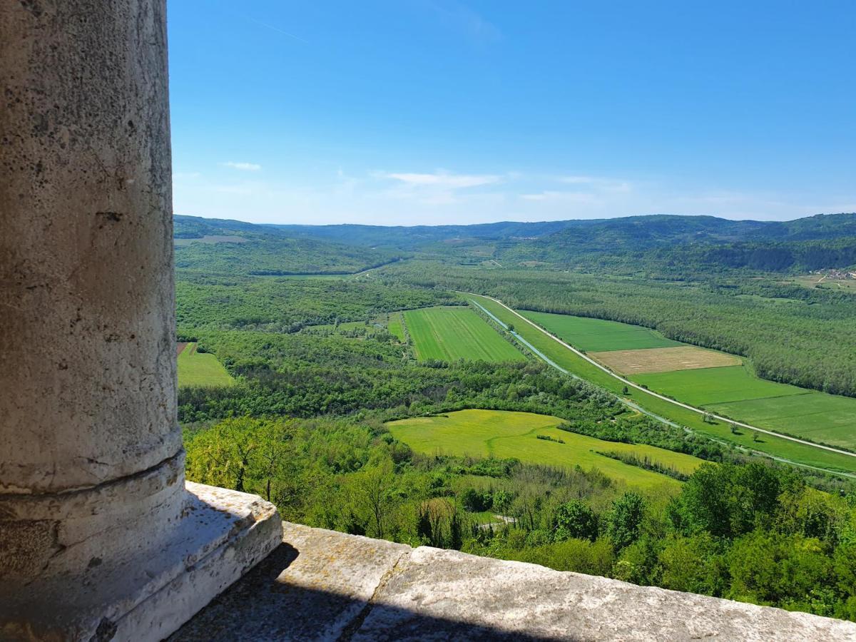 Casa Leonarda, authentic Istrian stone near Motovun, central Istria Zamask Luaran gambar