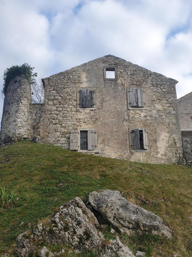 Casa Leonarda, authentic Istrian stone near Motovun, central Istria Zamask Luaran gambar
